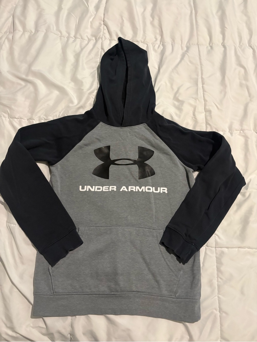Under Armour Men's Gray & Black Crewneck Hoodie with Logo